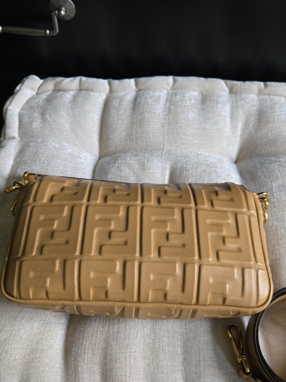 Fendi Nappa FF 1974 Embossed Baguette Zucca Miele Scuro - Picture 7 of 16